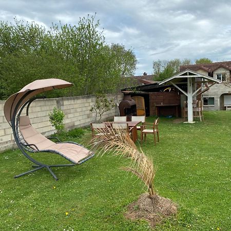 Apartament L'Entrenous Charmes  Zewnętrze zdjęcie