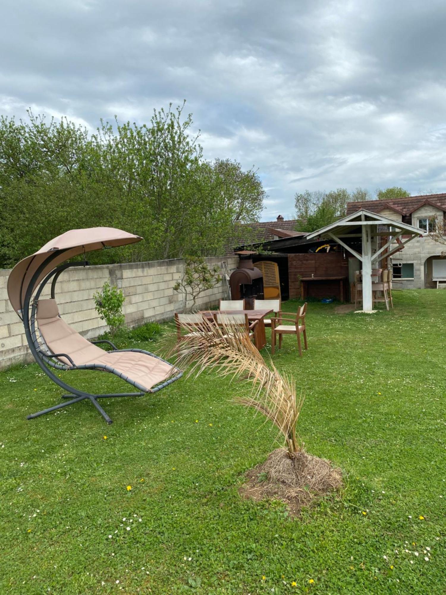 Apartament L'Entrenous Charmes  Zewnętrze zdjęcie